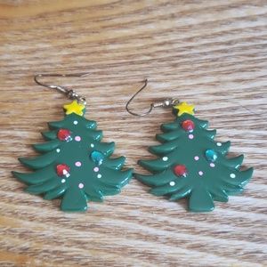 Christmas tree earrings